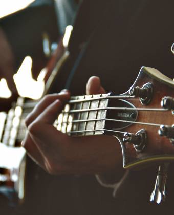How to Tune Your Banjo Using a Piano